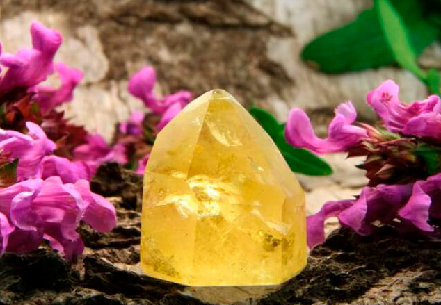 Las Piedras o Gemas para el Chakra del plexo solar